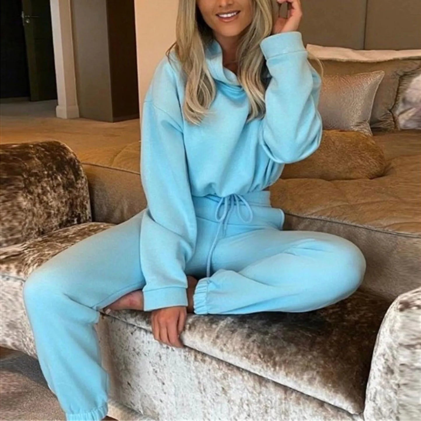 Cozy Chic Winter Tracksuit